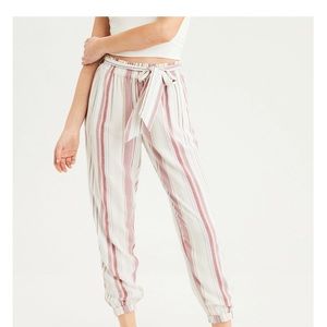 ISO LOOKING FOR AE BELTED JOGGER PANT